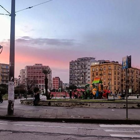 Re-Fra Home Nápoly Kültér fotó