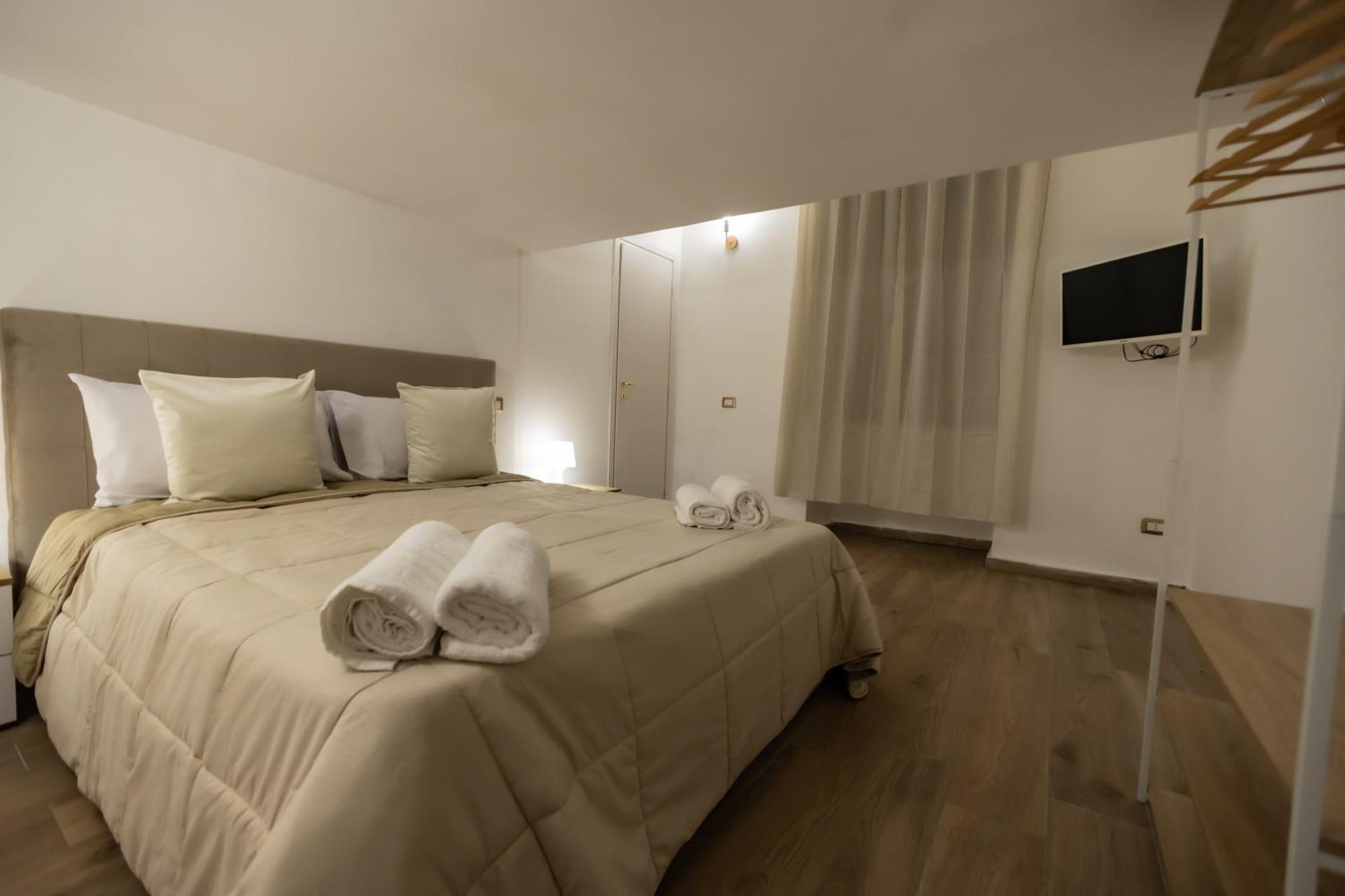 Re-Fra Home Nápoly Kültér fotó